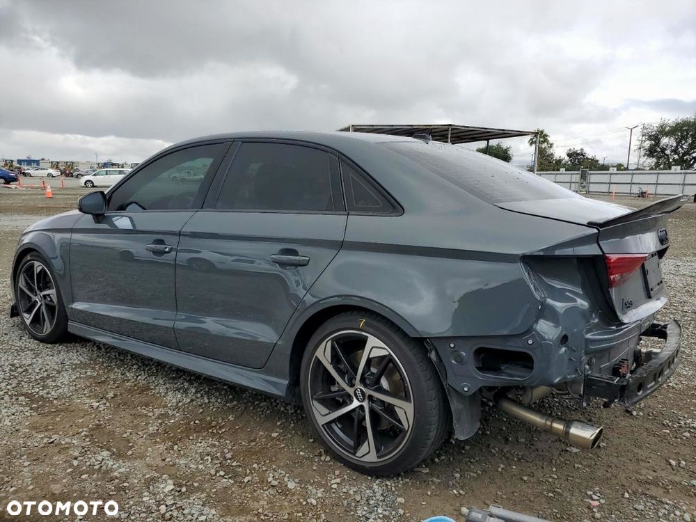 Audi A3 Limousine - 3