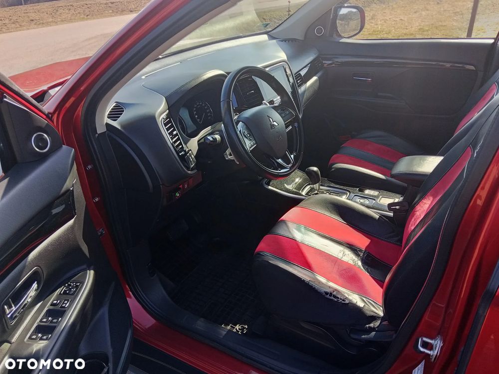 Mitsubishi Outlander 2.0 Intense 4WD CVT - 10