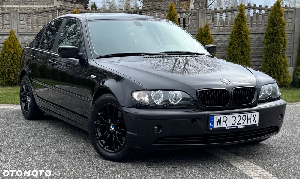 BMW Seria 3 318i - 4