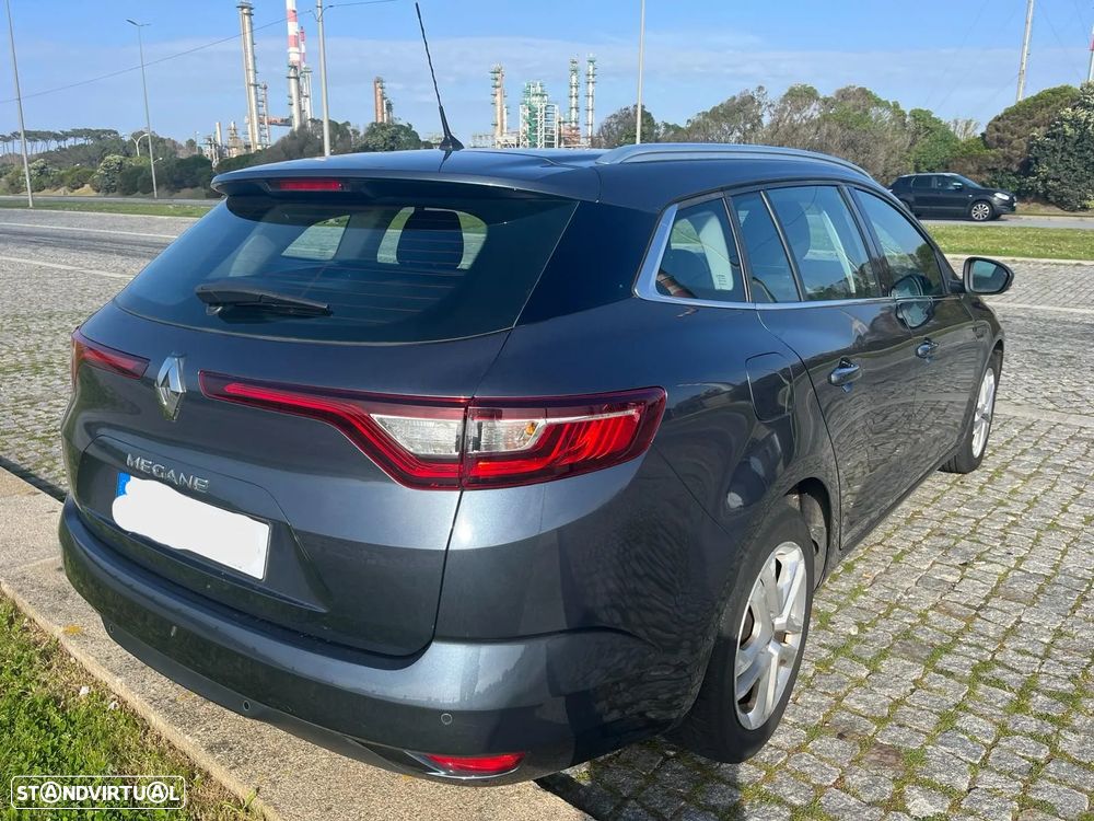 Renault Mégane Sport Tourer 1.5 dCi Dynamique - 3