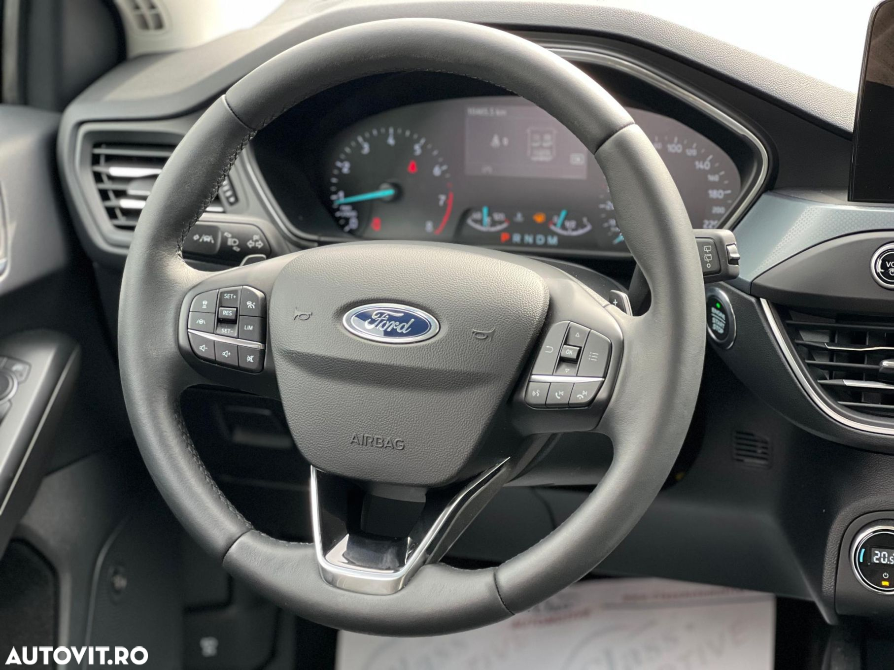 Ford Focus - 18