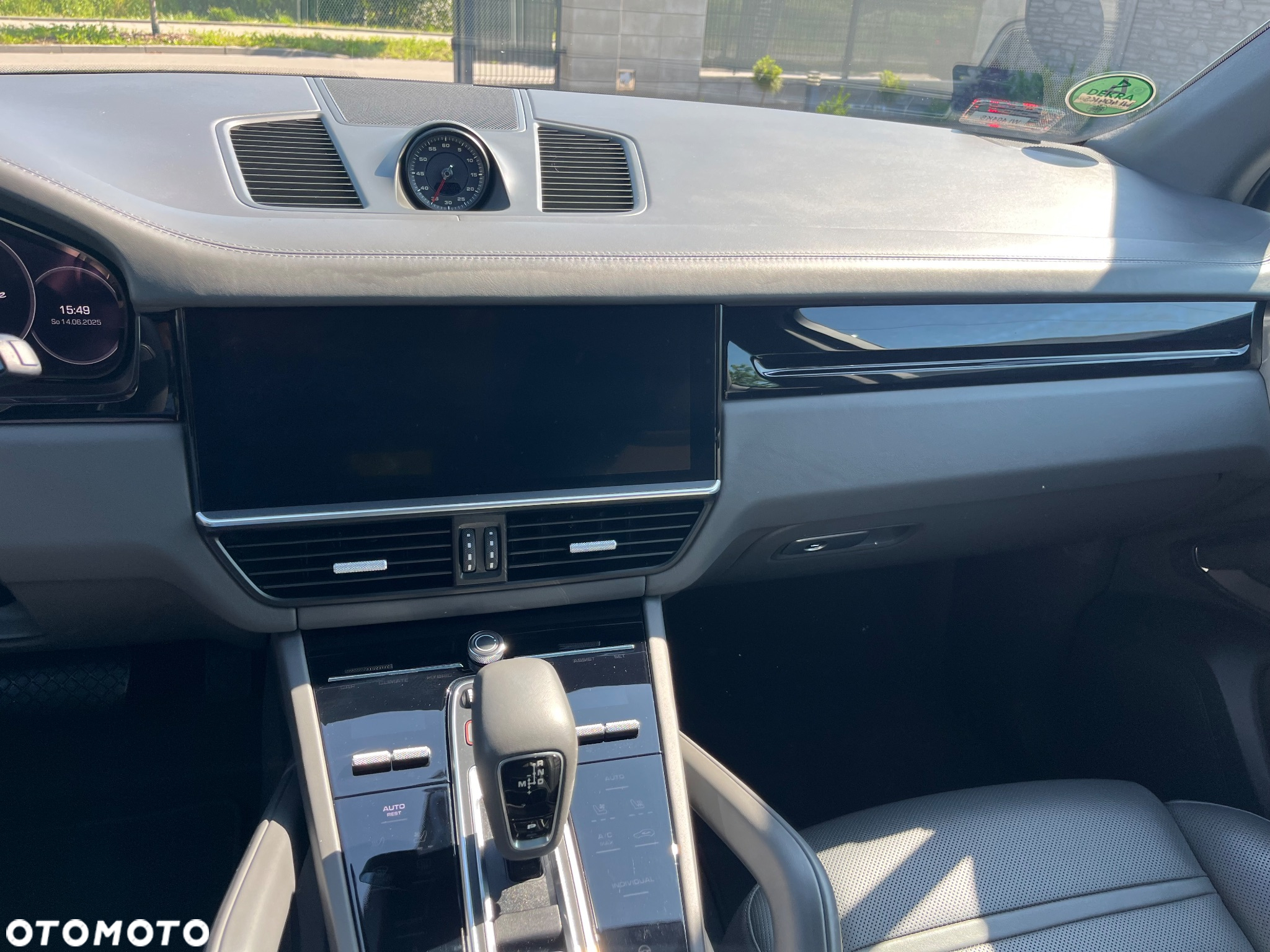 Porsche Cayenne Platinum Edition - 16