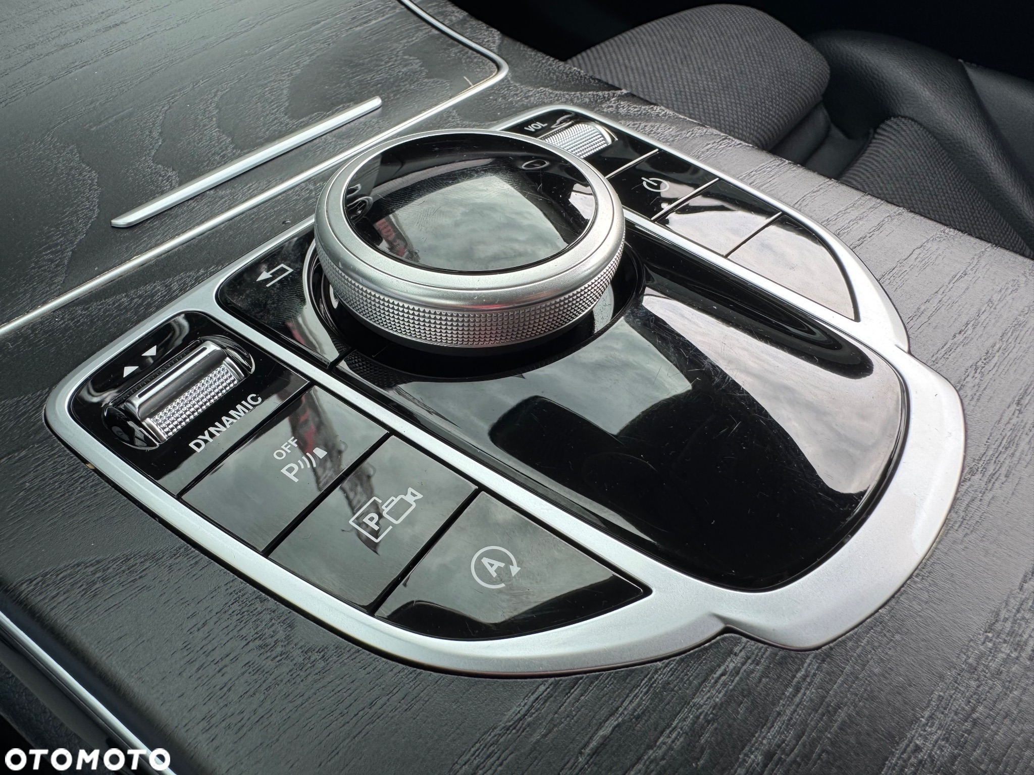 Mercedes-Benz Klasa C 220 d T 9G-TRONIC Avantgarde - 33