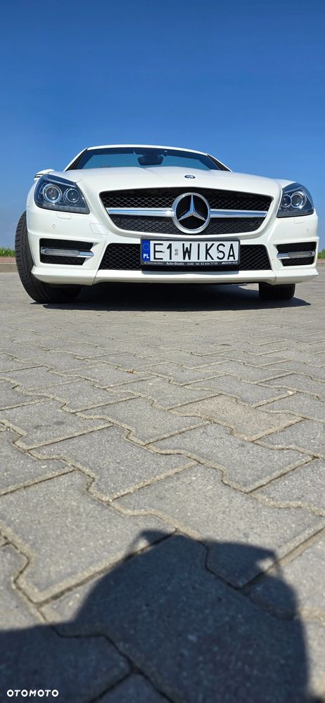 Mercedes-Benz SLK 250 CGI - 8