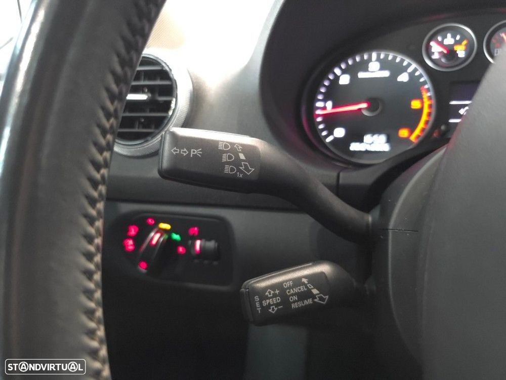 Audi A3 Sportback 1.6 TDI Attraction - 32