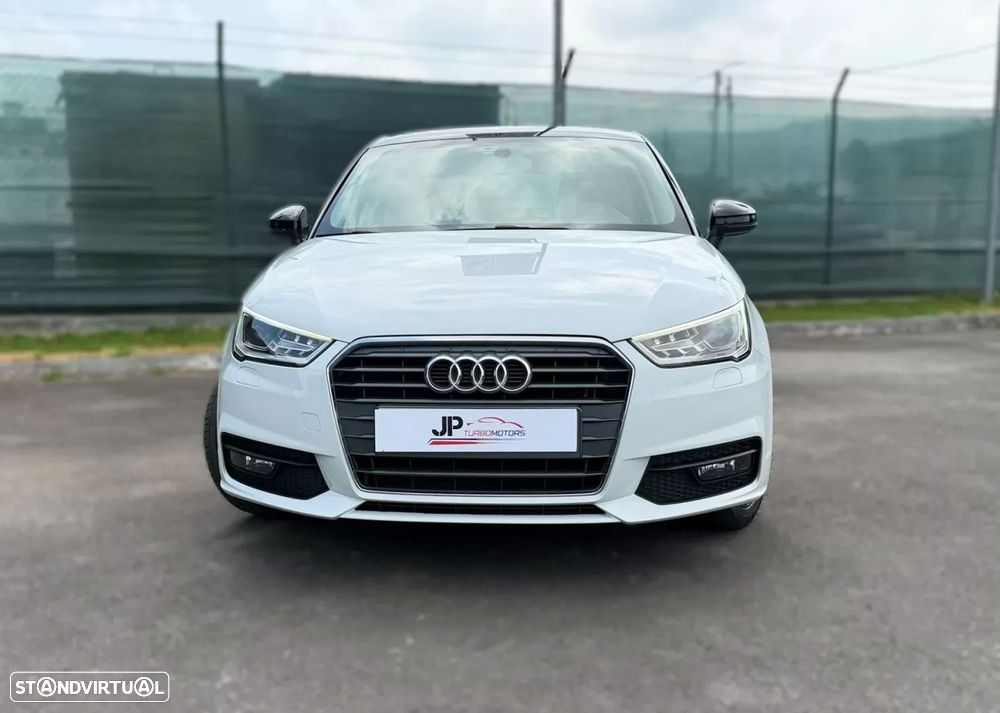 Audi A1 Sportback 1.0 TFSI Sport — fotografia 2