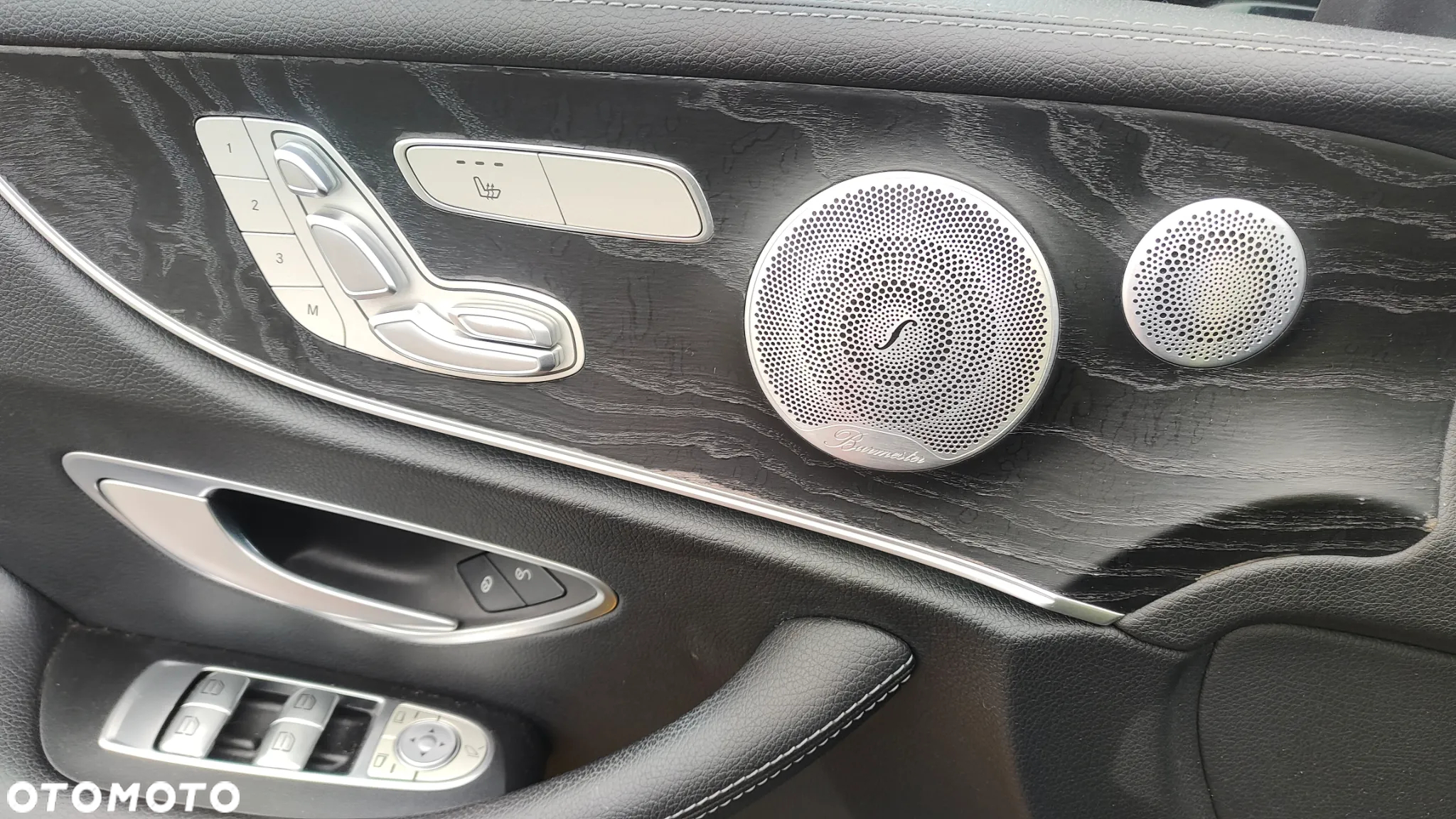 Mercedes-Benz Klasa E 220 d 4Matic Coupe 9G-TRONIC AMG Line - 17