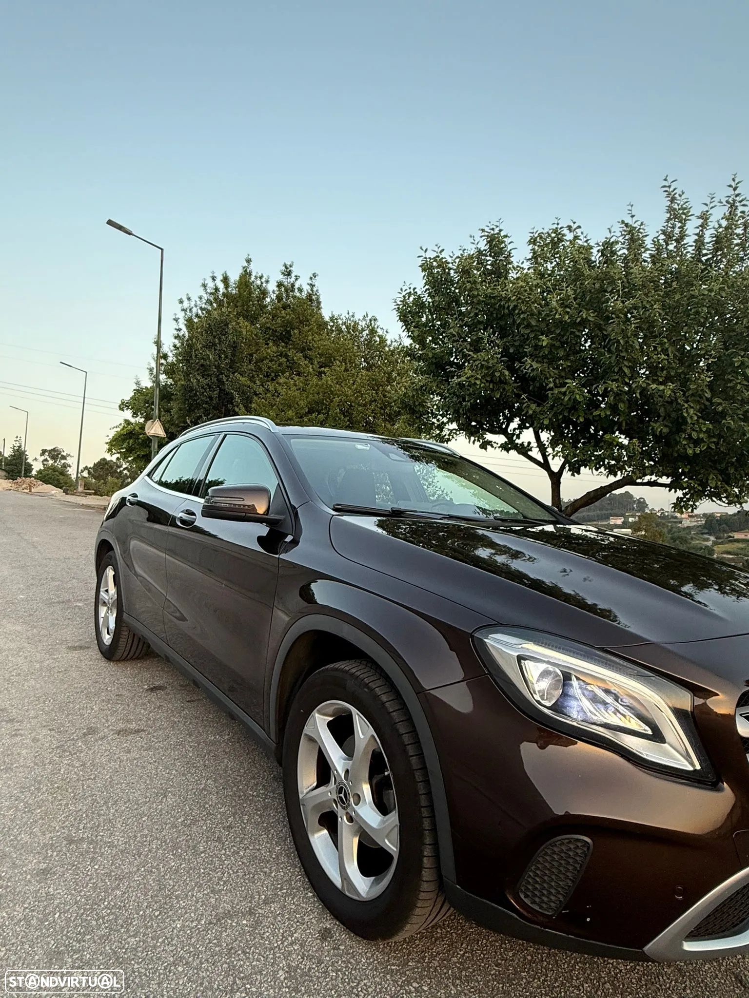 Mercedes-Benz GLA 180 d Aut. - 1