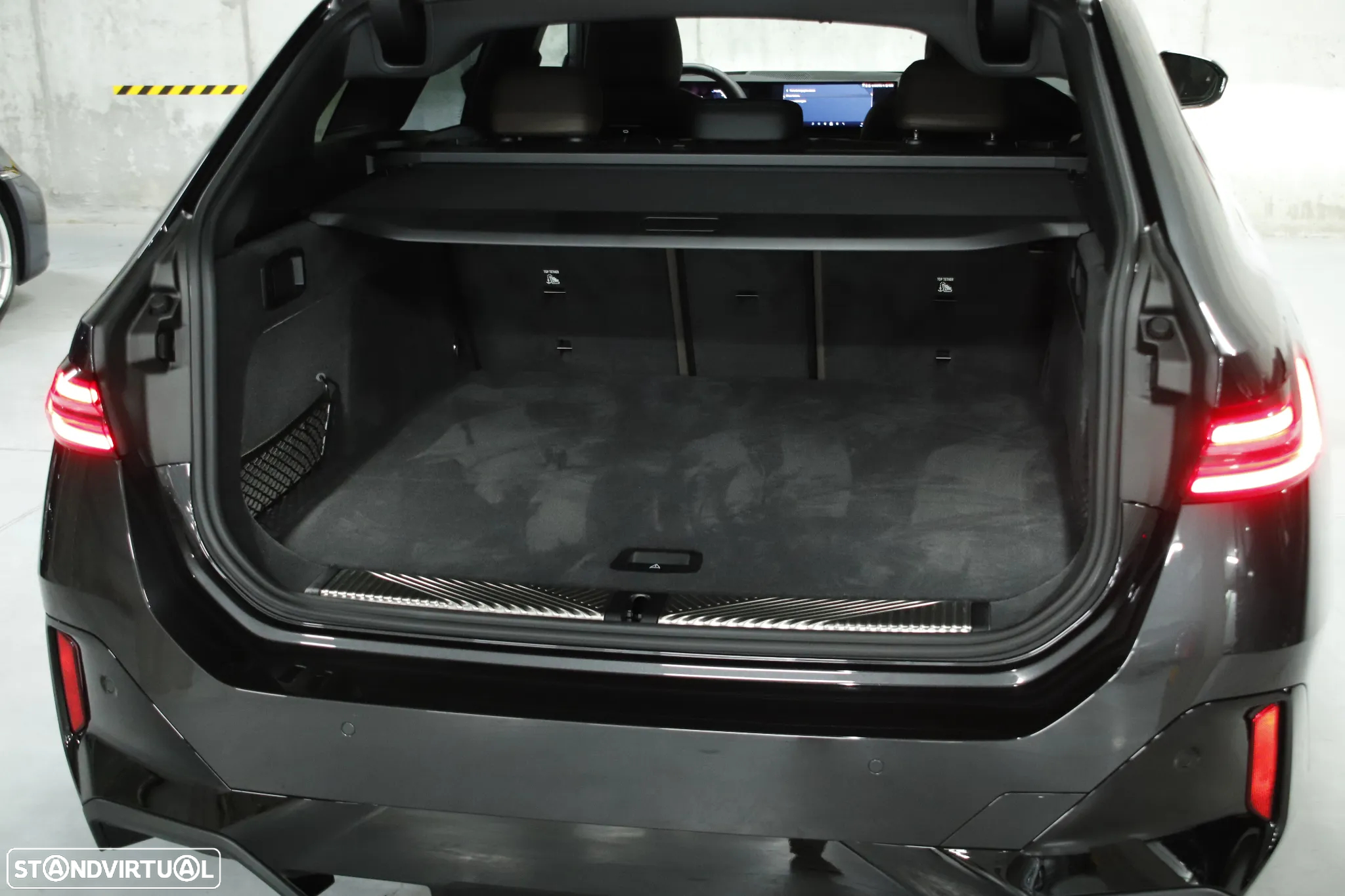 BMW 540 d xDrive Pack Desportivo M - 10