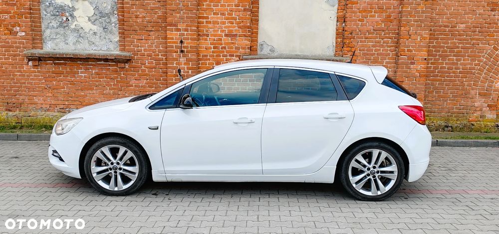 Opel Astra 1.4 Turbo Sport - 2