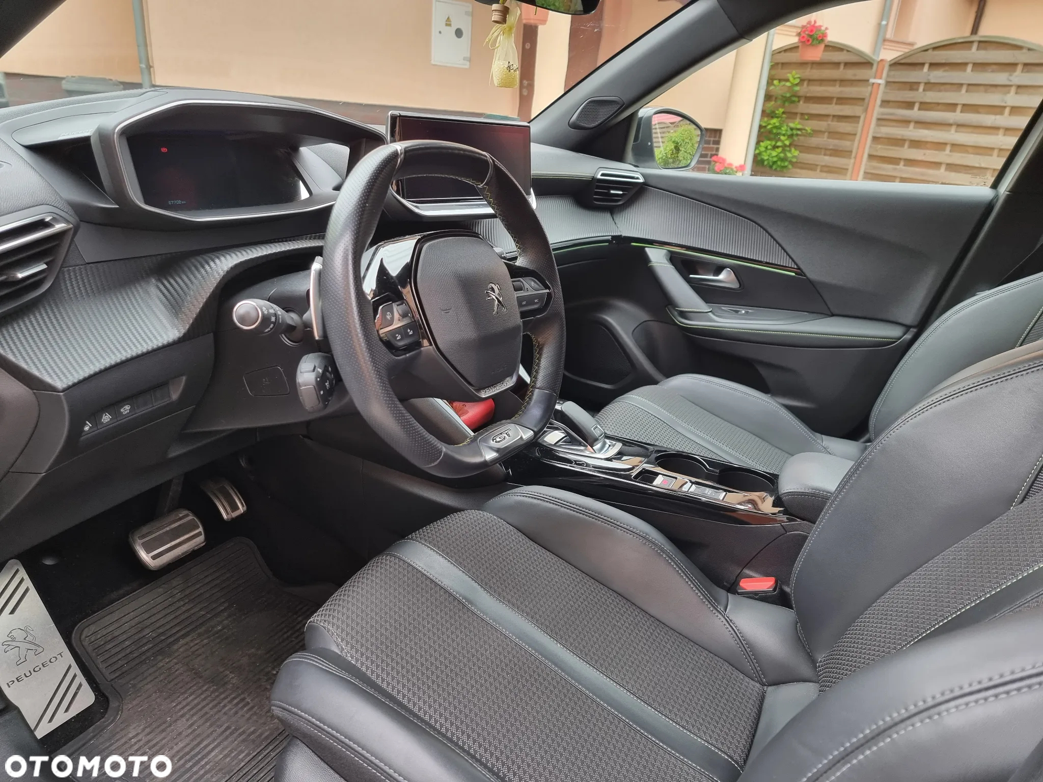 Peugeot 2008 1.2 PureTech GT Line S&S EAT8 - 7