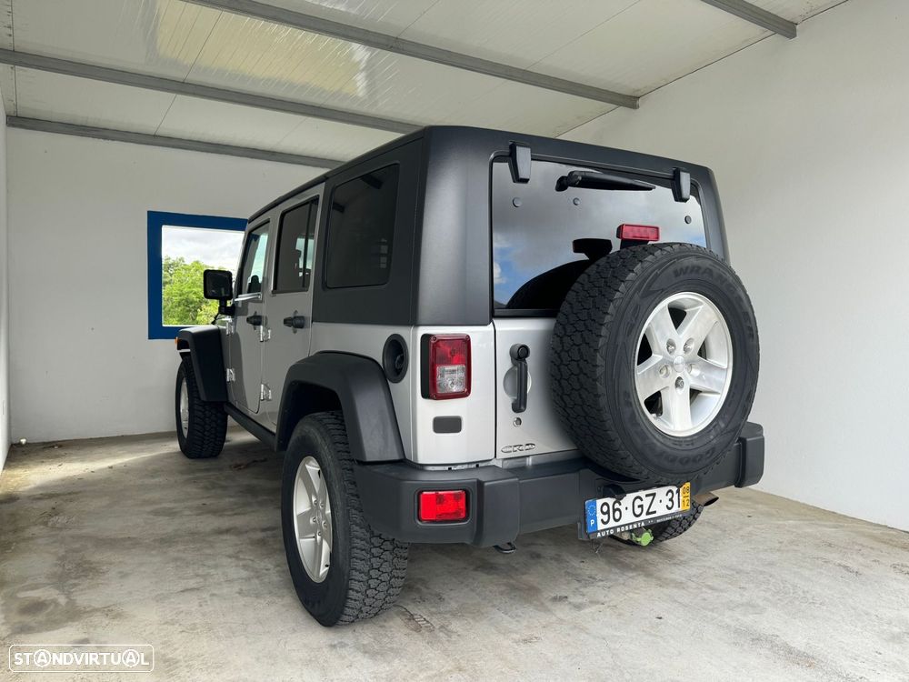 Jeep Wrangler - 7