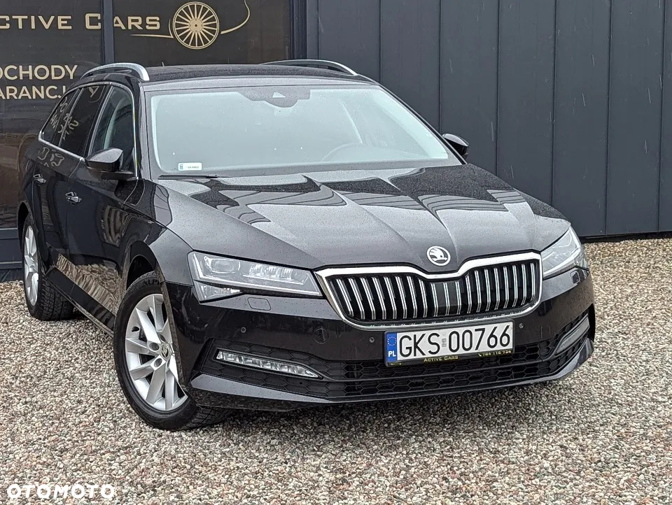 Skoda Superb 2.0 TDI SCR Style DSG - 4