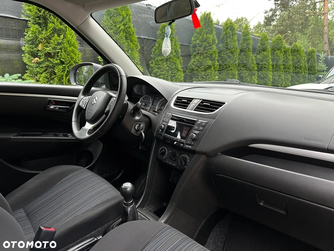 Suzuki Swift 1.2 Premium - 22
