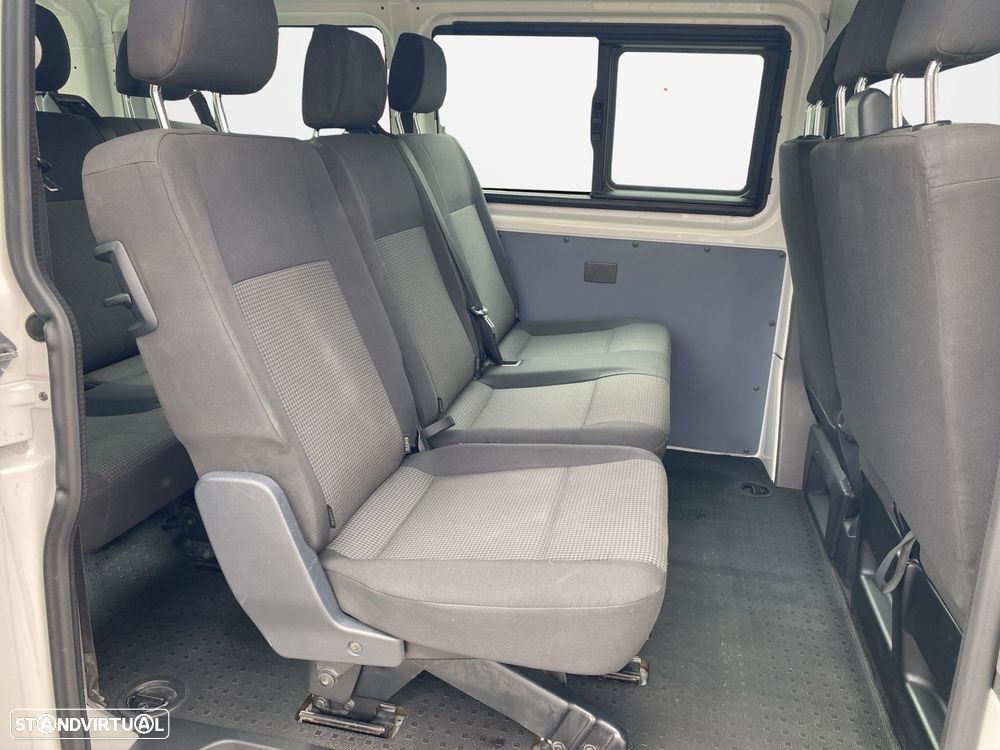 VW Transporter 2.0 TDi Extra AC - 18