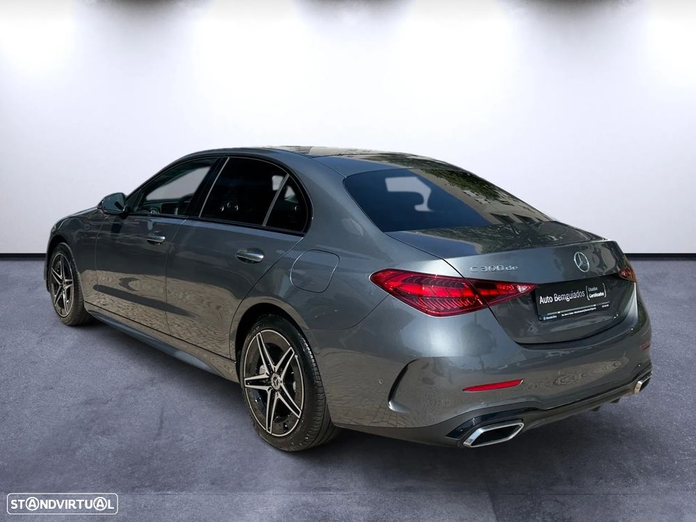 Mercedes-Benz C 300 de AMG Line - 6