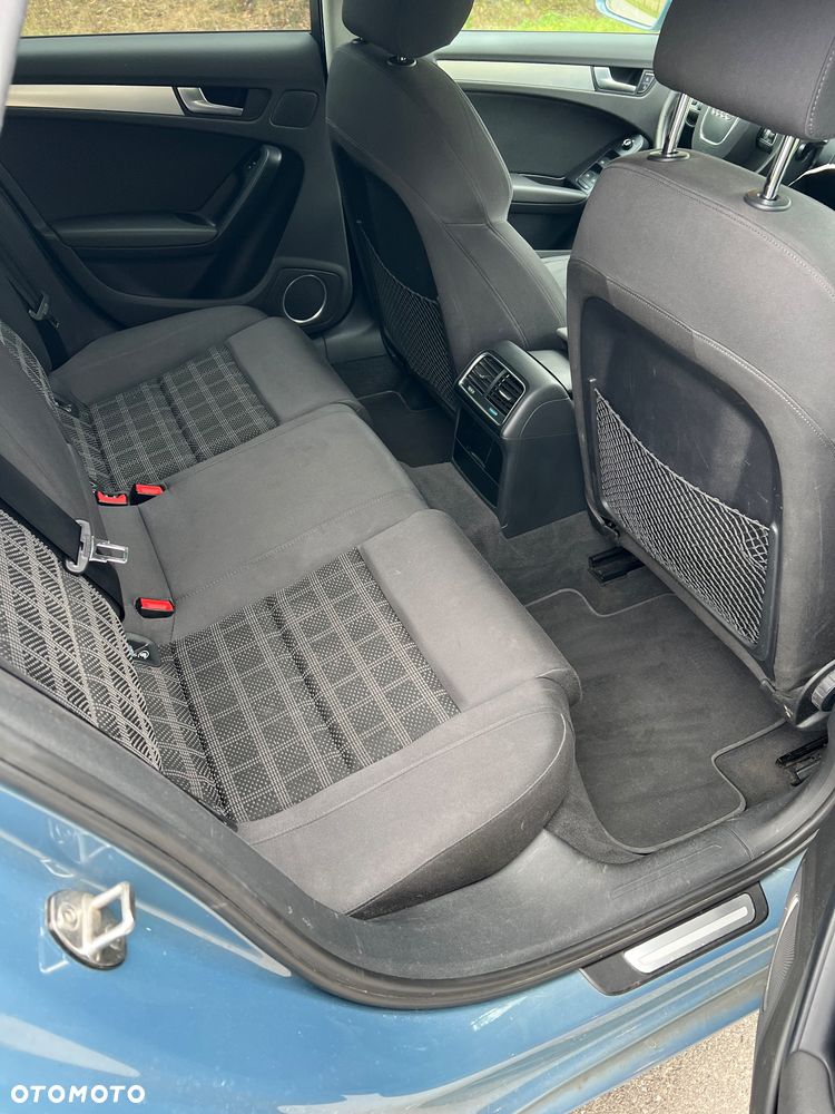 Audi A4 Avant - 13