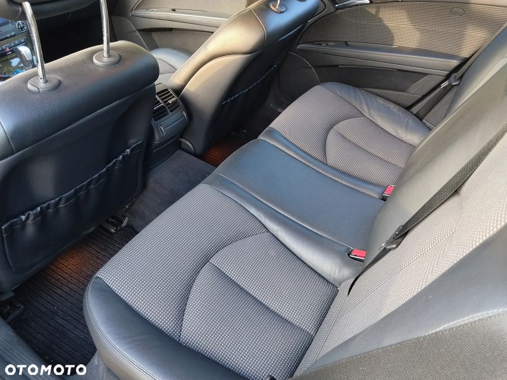 Mercedes-Benz Klasa E 280 CDI Avantgarde DPF - 18