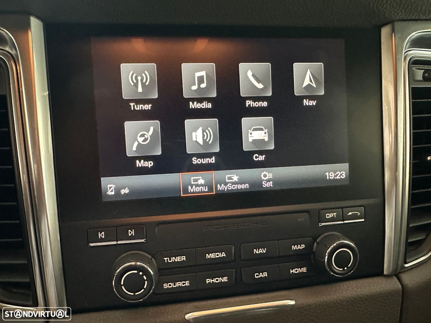Porsche Macan Standard - 18