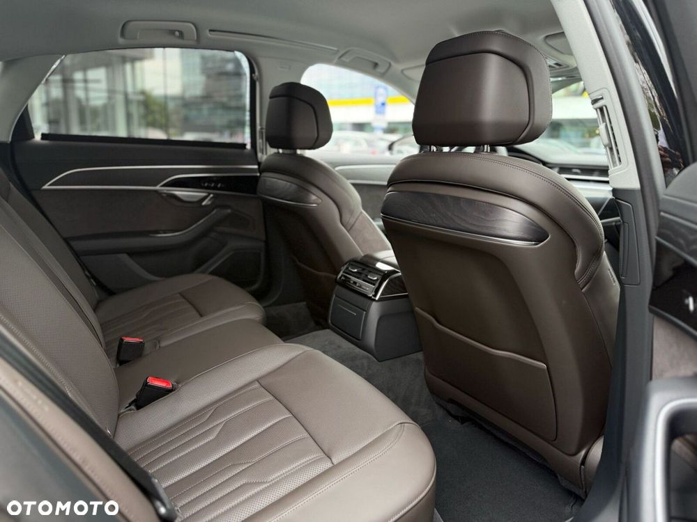 Audi A8 - 18