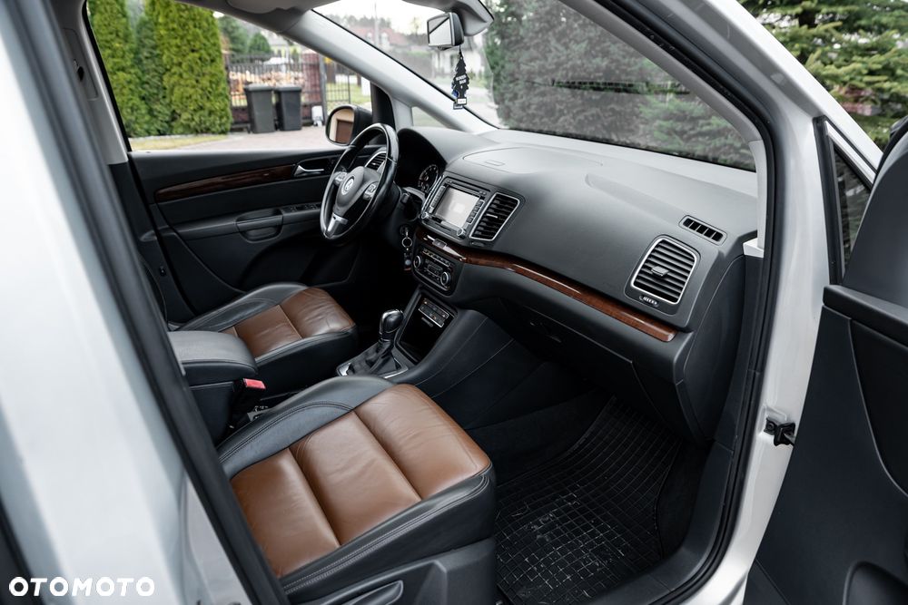 Volkswagen Sharan 2.0 TSI DSG Highline - 22