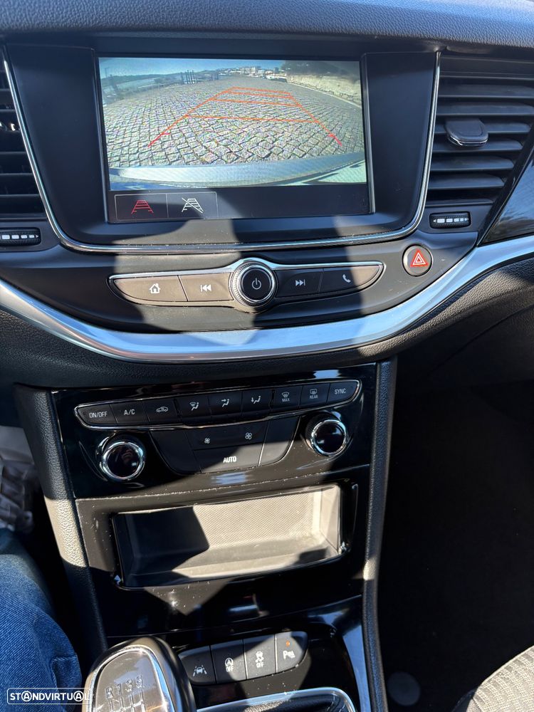 Opel Astra Sports Tourer 1.5 D Design & Tech S/S - 8