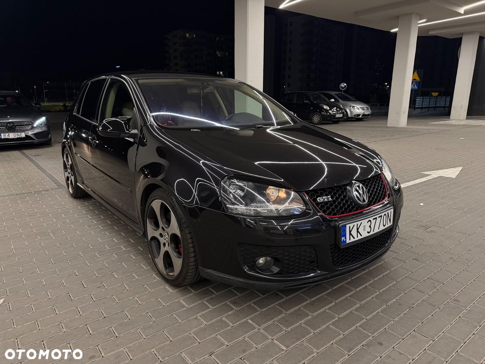 Volkswagen Golf 2.0 TSI GTI - 1