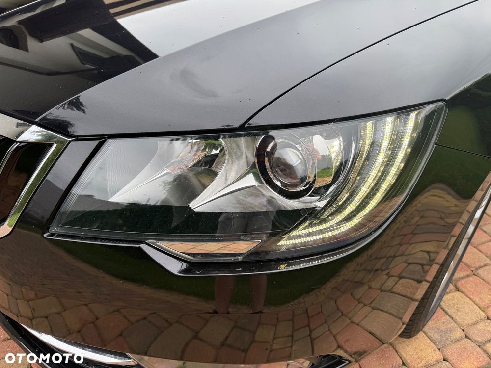 Skoda Superb 2.0 TDI Business DSG - 31