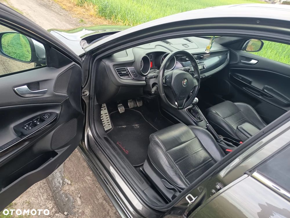 Alfa Romeo Giulietta 1.6 JTDM Veloce - 5