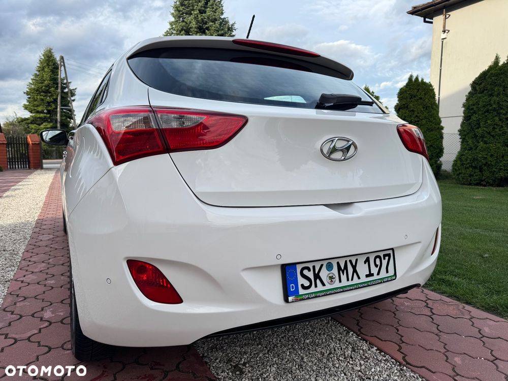 Hyundai i30 1.6 GDI Premium - 8