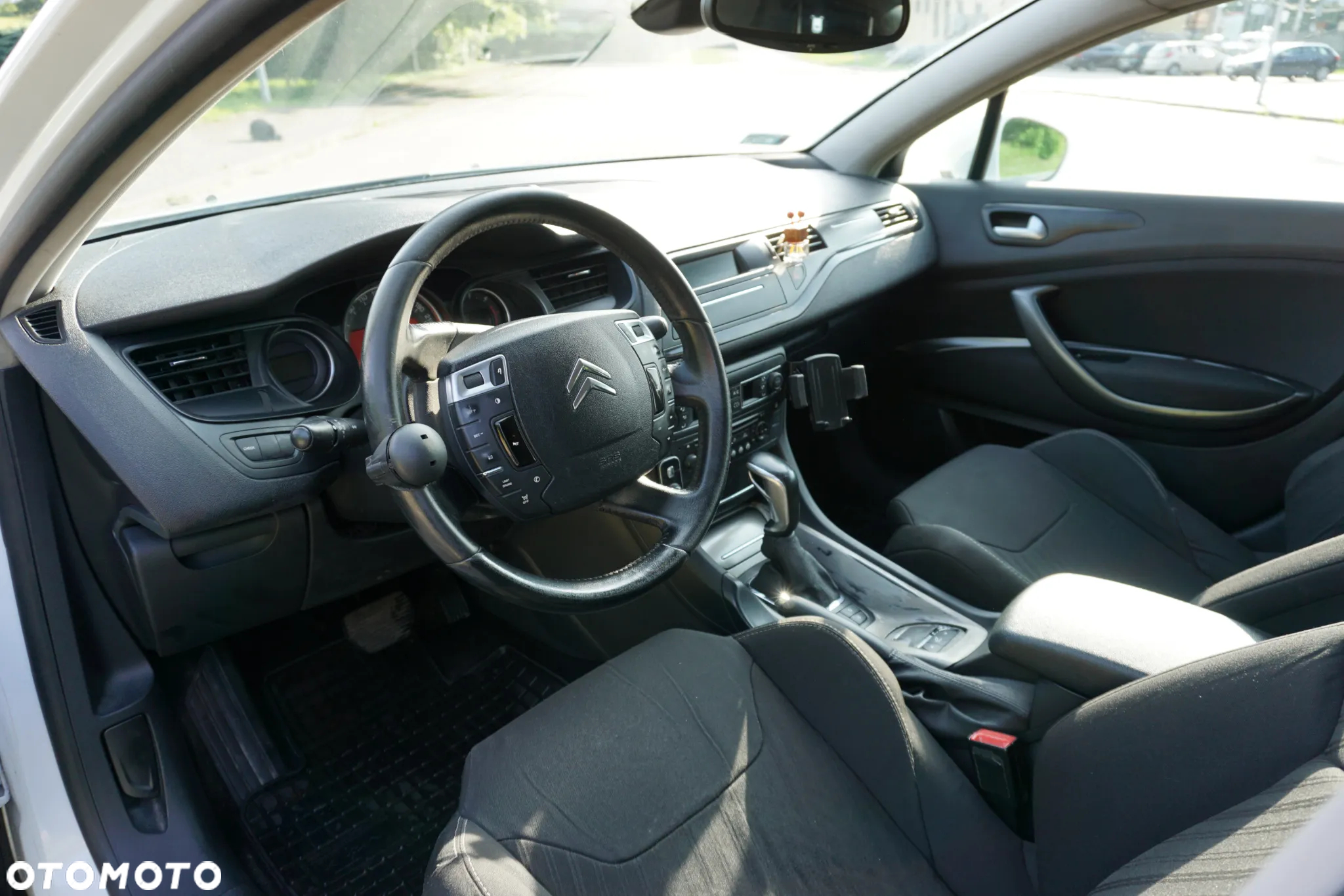 Citroën C5 2.0 HDi Exclusive - 6