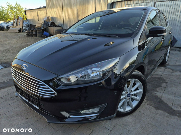 Ford Focus 1.5 EcoBoost Start-Stopp-System TITANIUM