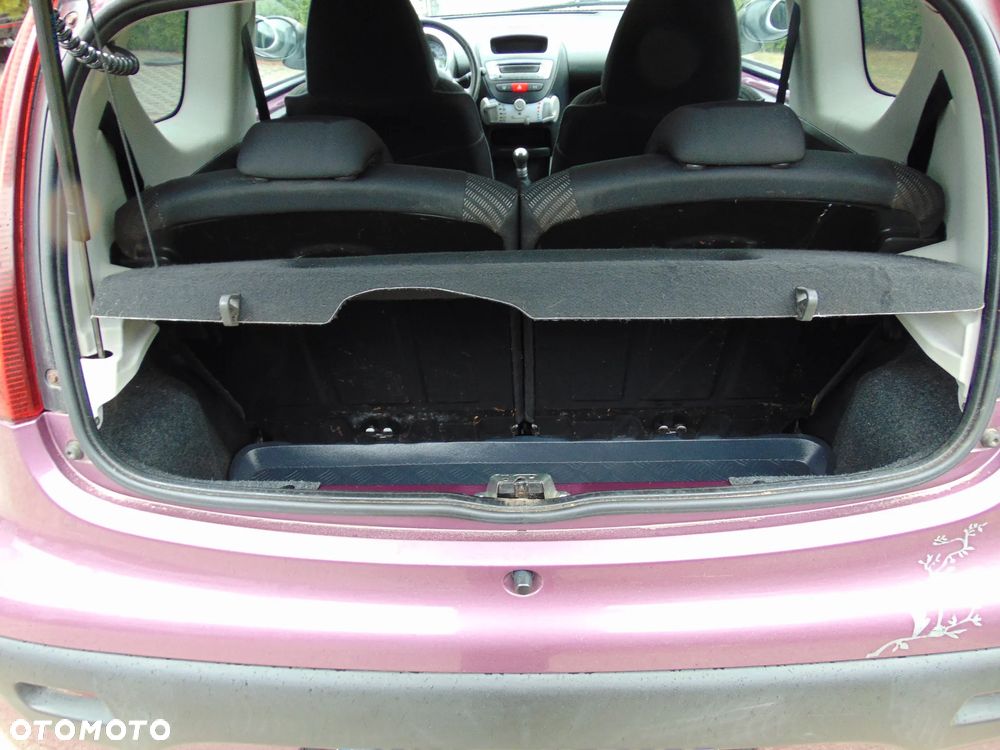 Peugeot 107 (70) 68 envy - 11