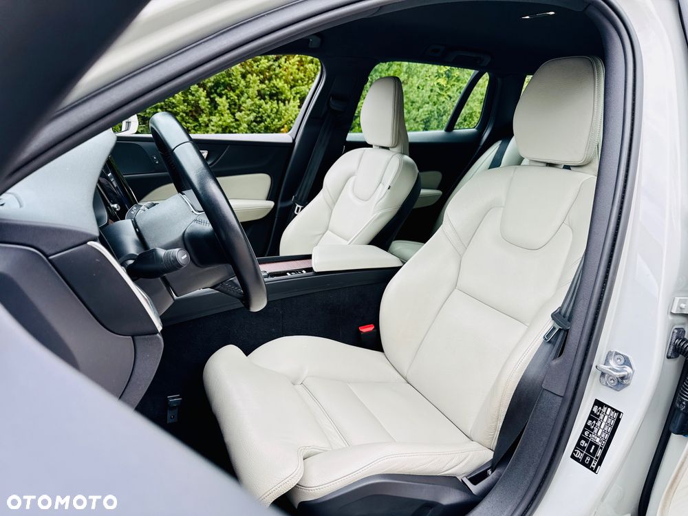 Volvo V60 D3 Summum - 8