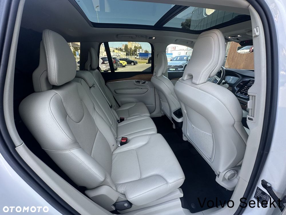 Volvo XC 90 - 37