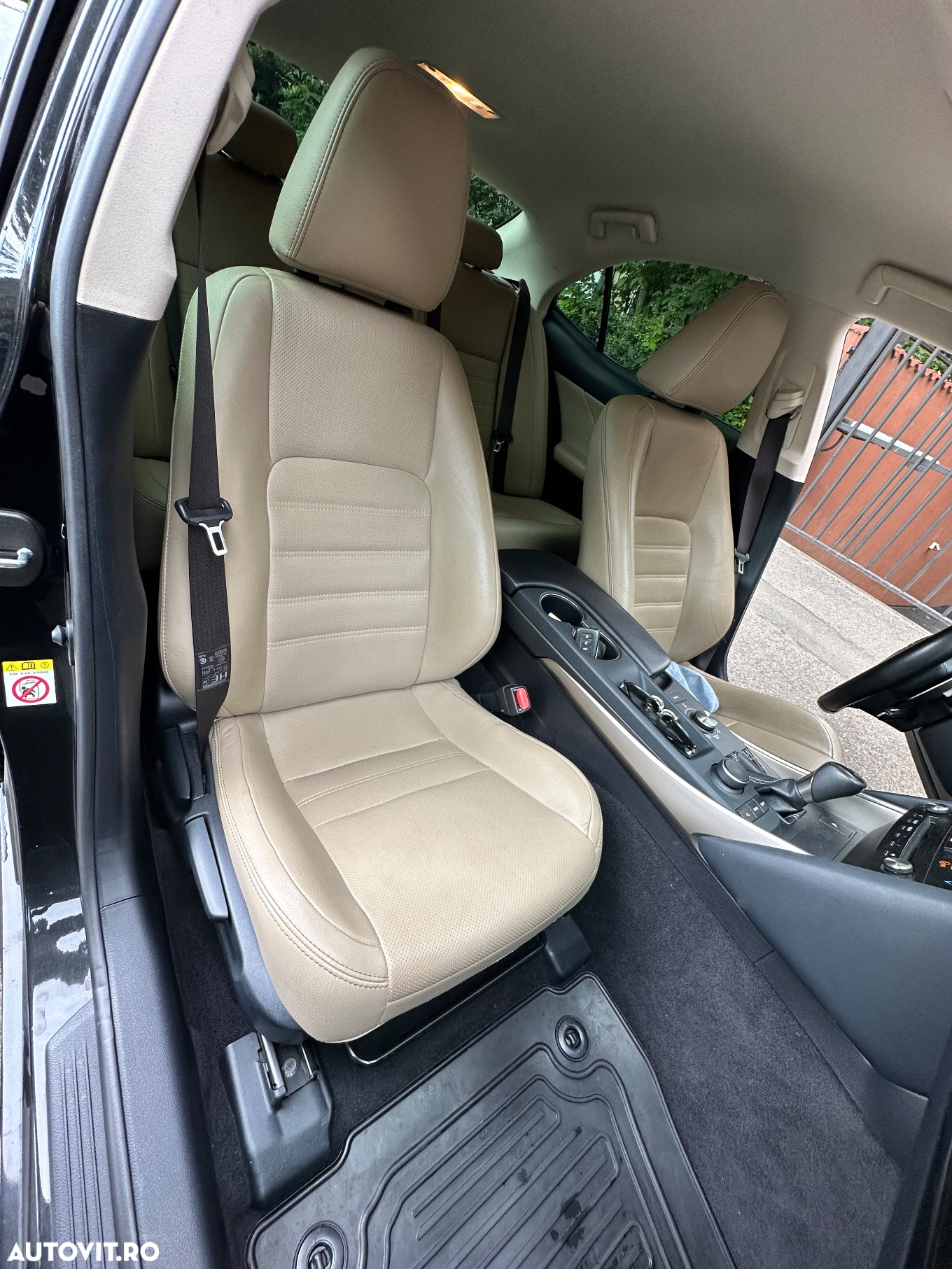 Lexus Seria IS 200t Executive - 13