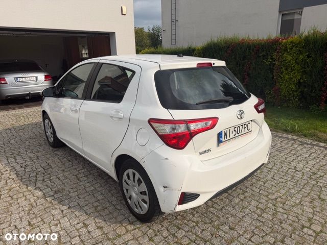 Toyota Yaris - 2