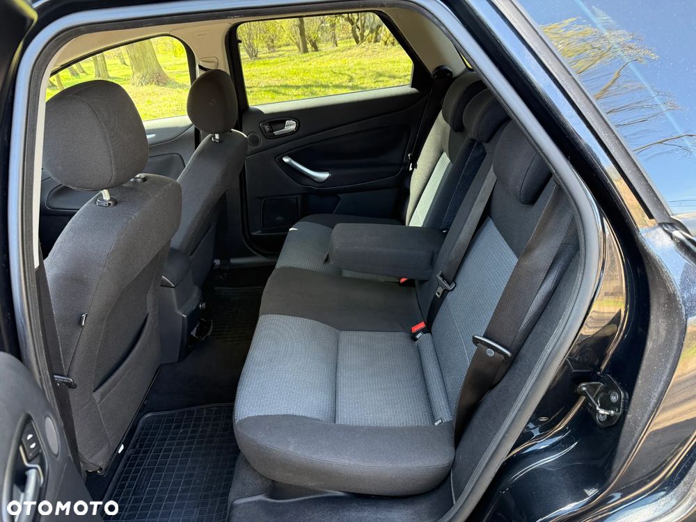 Ford Mondeo 2.0 TDCi Viva Titanium - 16
