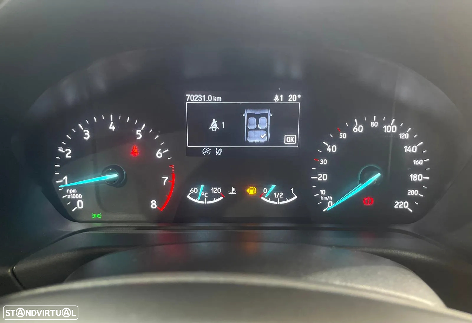 Ford Fiesta 1.0 EcoBoost S&S TITANIUM - 35