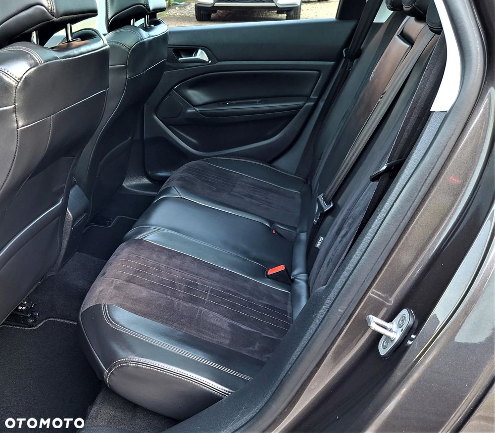 Peugeot 308 BlueHDi FAP 150 Stop & Start Allure - 19