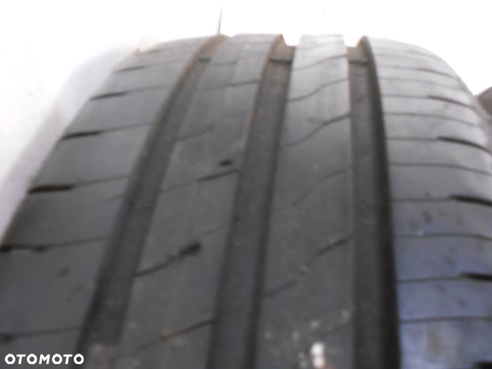 OPONY 195/65R15 GOODYEAR EFFICIENT GRIP PERFORMANCE 2 DOT 0523 / 1121 8MM - 4