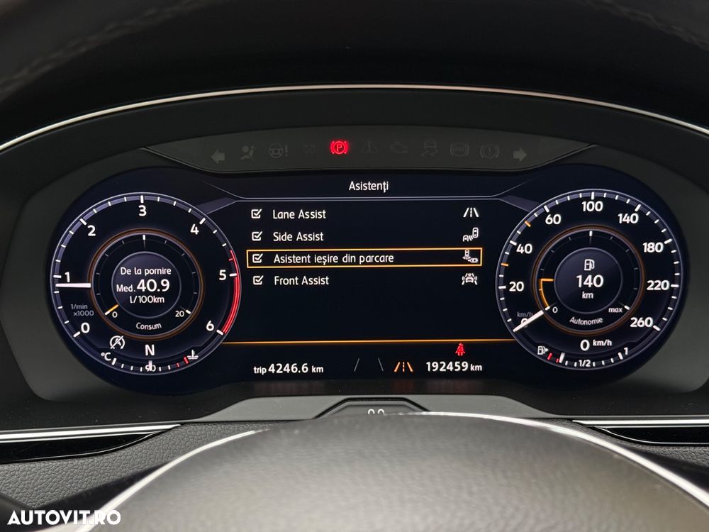 Volkswagen Passat 2.0 TDI DSG 4Motion Highline - 24