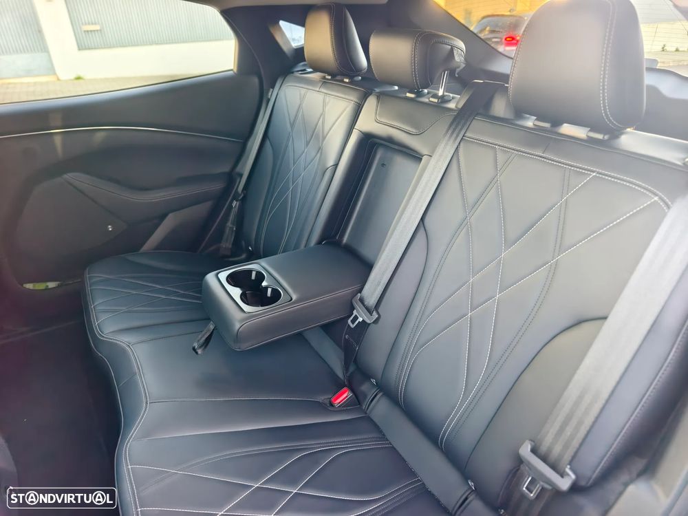 Ford Mustang Mach-E Standard - 6