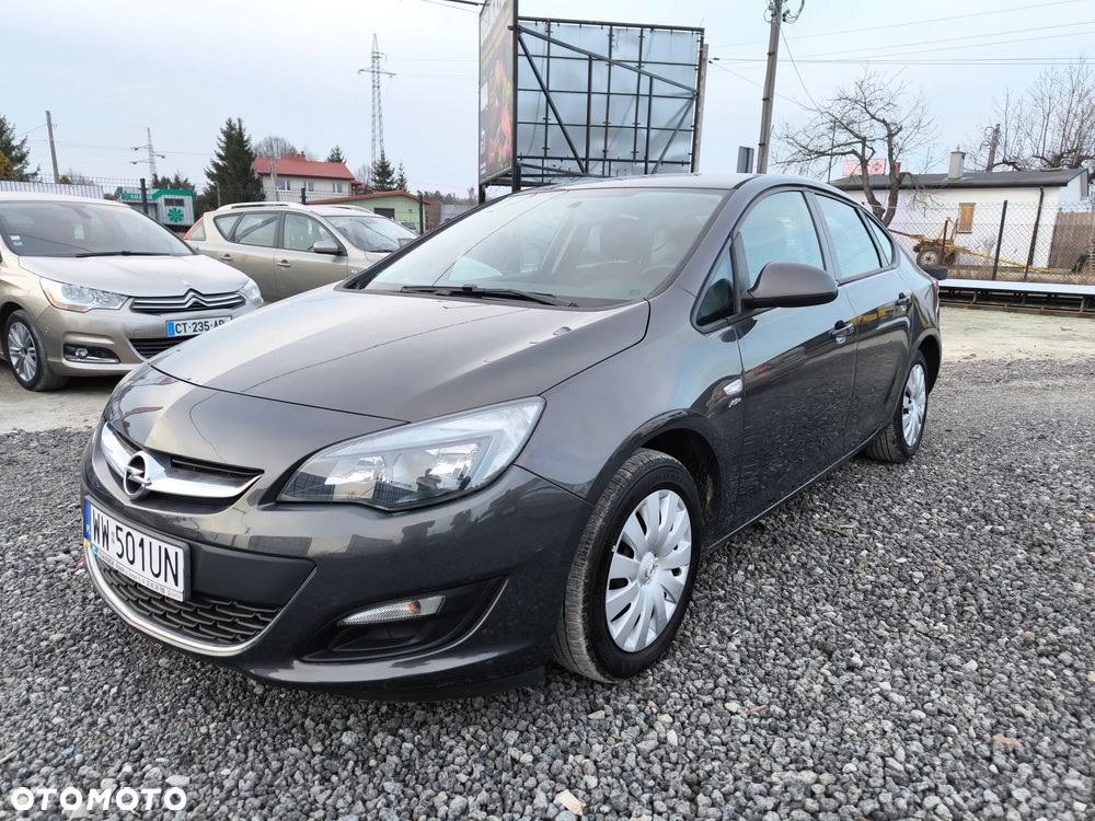 Opel Astra 1.4 Active - 1