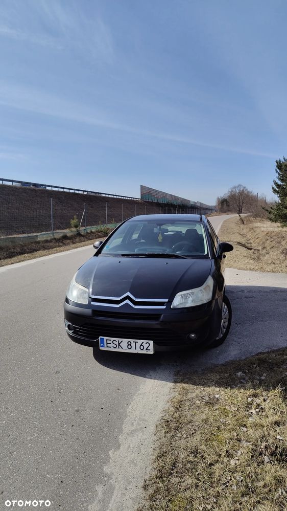 Citroën C4 1.4 16V X - 21