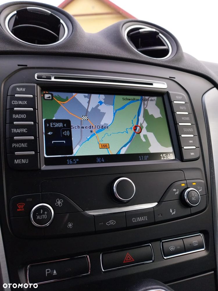 Ford Mondeo 2.0 EcoBoost Titanium X - 14