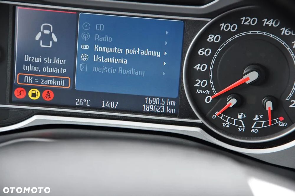 Ford Mondeo 2.0 FF Titanium - 34