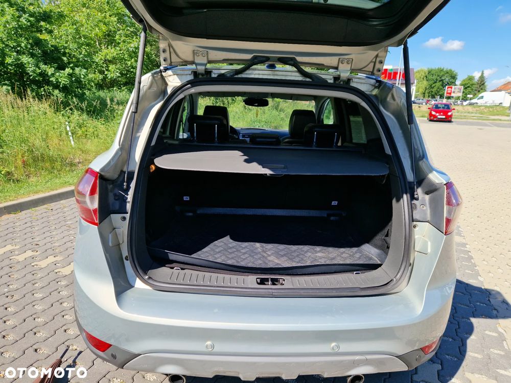 Ford Kuga 2.0 TDCi Titanium - 9