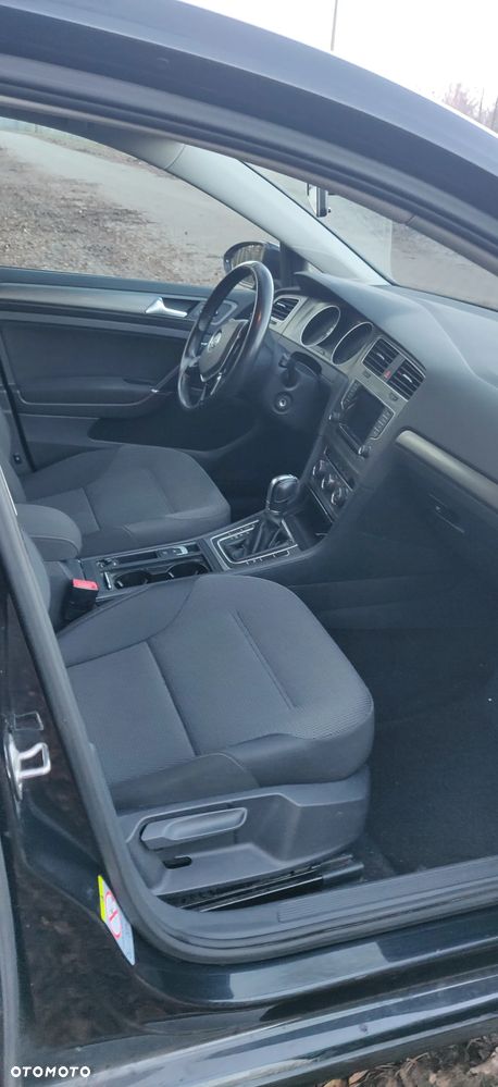 Volkswagen Golf 1.4 TSI BMT Comfortline DSG - 9