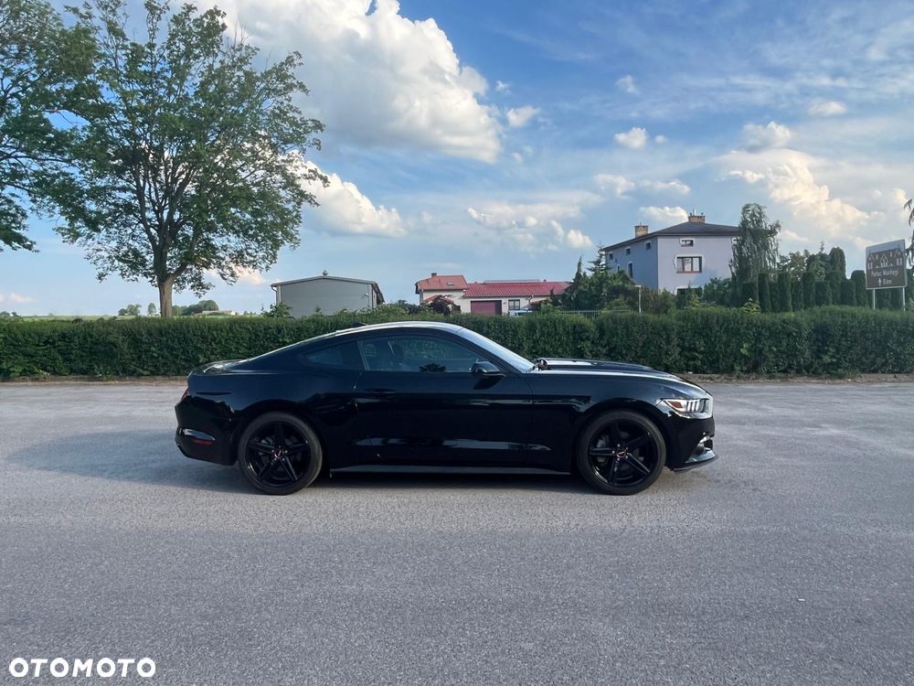 Ford Mustang 2.3 EcoBoost - 3